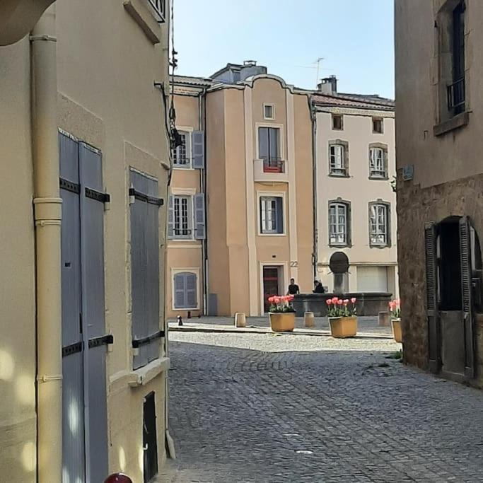 Maison De Ville Vic-le-Comte Exteriér fotografie