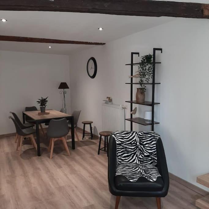 Maison De Ville Vic-le-Comte Exteriér fotografie